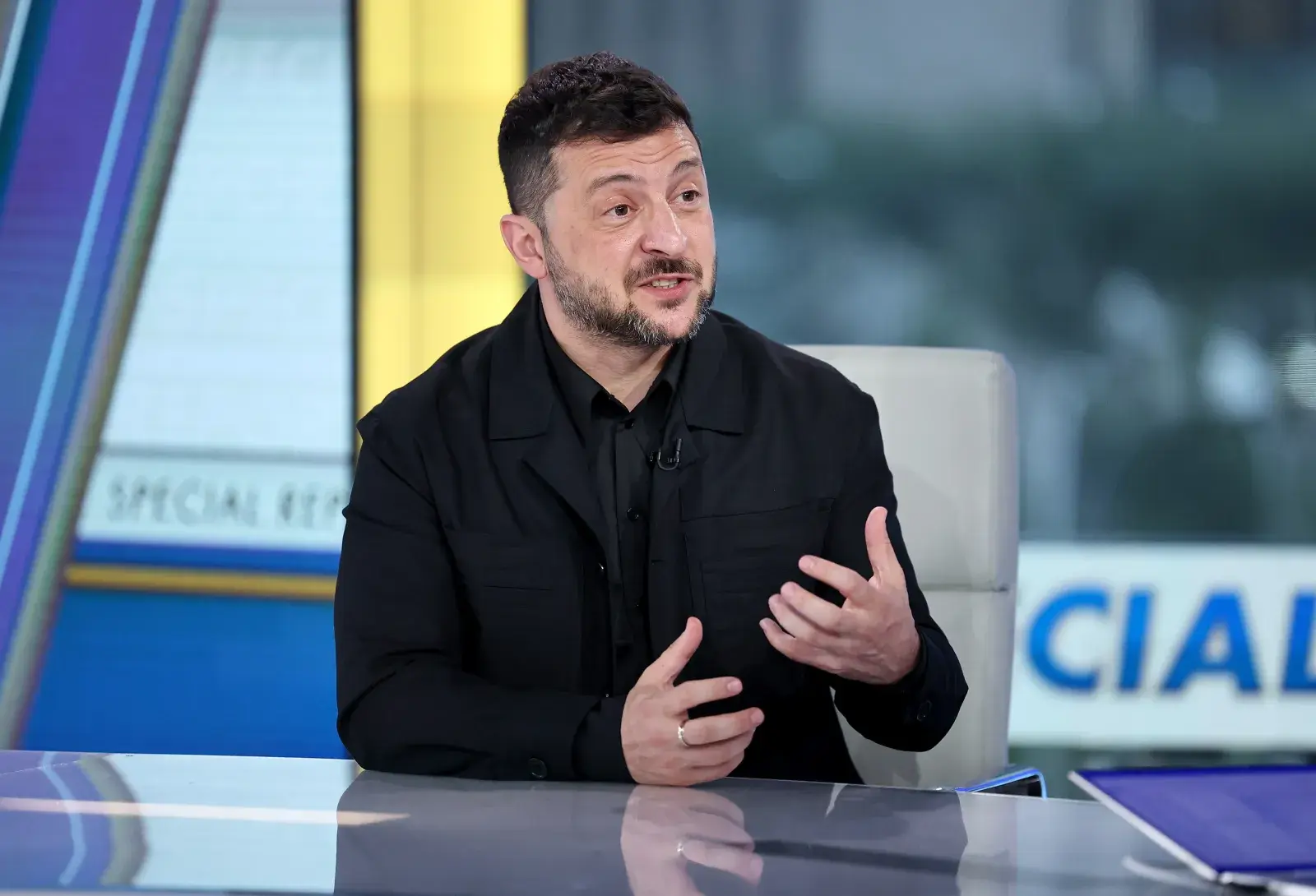 Зеленський заявив, що залишить посаду після завершення війни з Росією